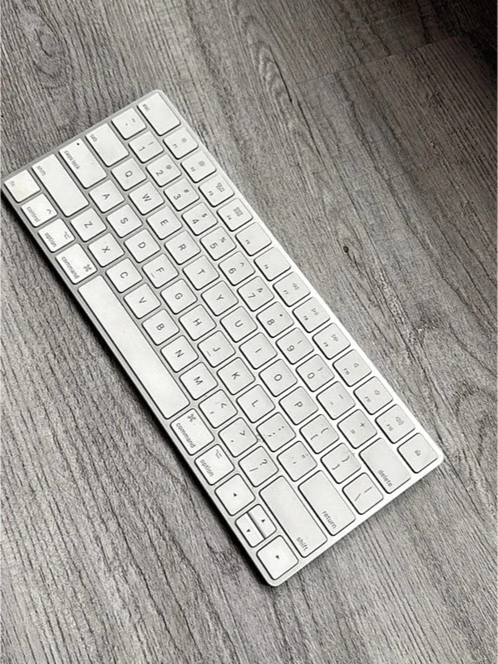 Apple Wireless Keyboard